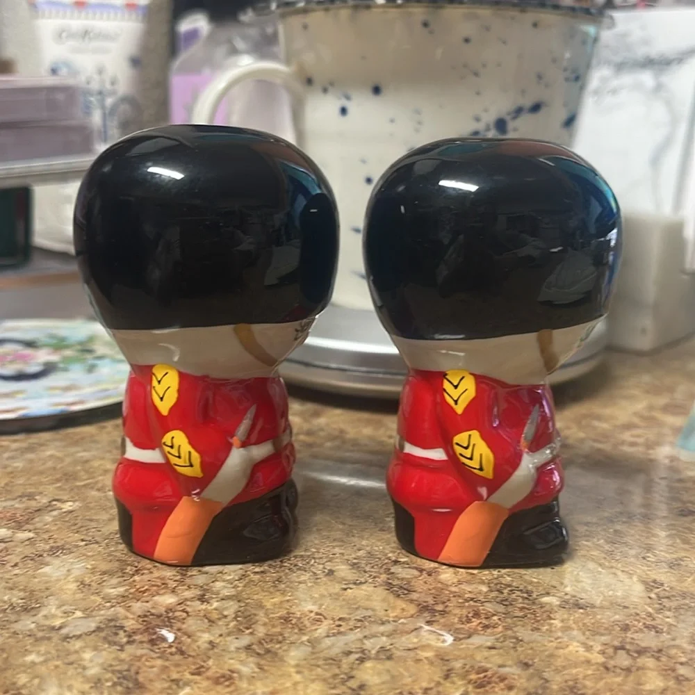 The Queens Guard- Salt and Pepper Shakers